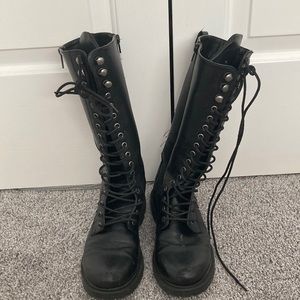 Dolls kill tie boots TAKING OFFERS